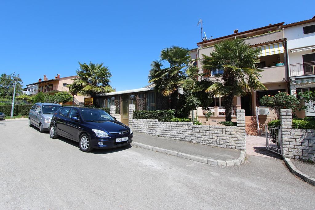 Guest House Aurora Rovinj Luaran gambar