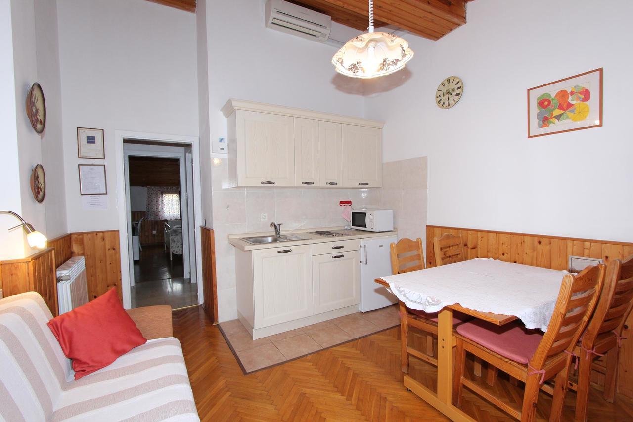 Guest House Aurora Rovinj Luaran gambar
